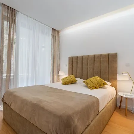 게스트하우스 Nell&and&jess 에스피뇨