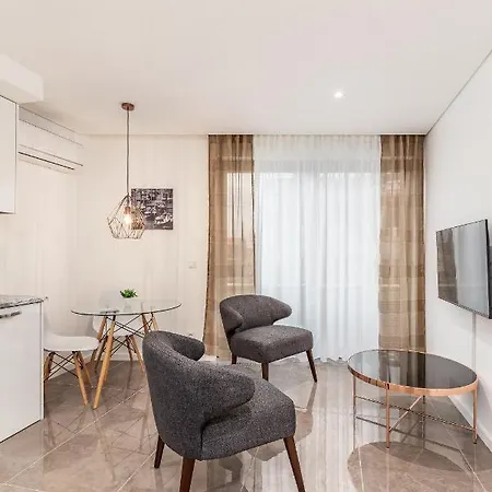 Nell&and&jess 4* 에스피뇨