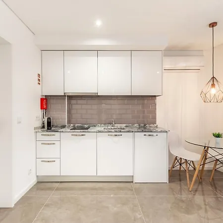 Nell&and&jess 에스피뇨