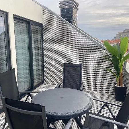 Гостевой дом Nell&and&jess 4*