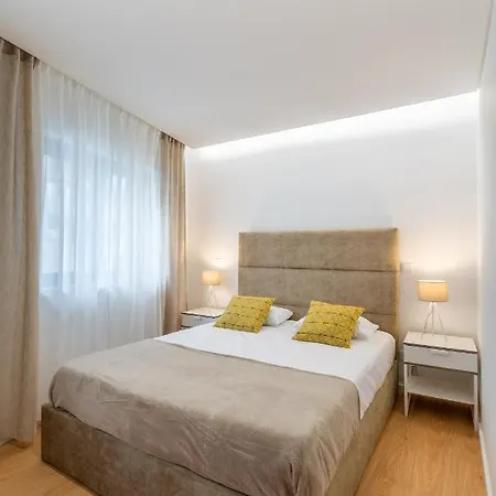 Nell&and&jess Gasthof