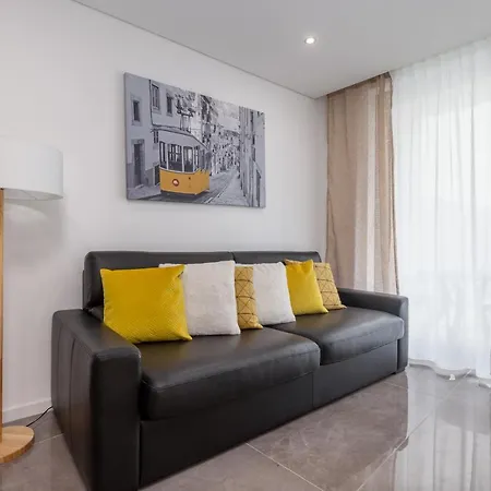 Nell&and&jess Эшпинью