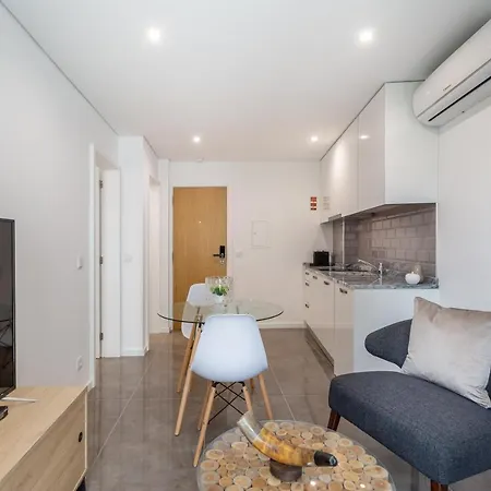 Nell&and&jess Gasthof Espinho (Aveiro)