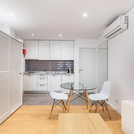 Nell&and&jess Gasthof Espinho (Aveiro)