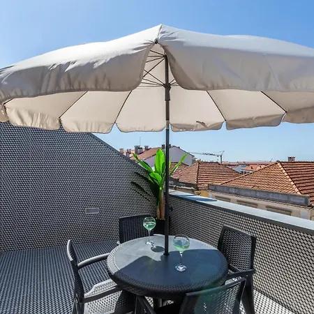 Гостевой дом Nell&and&jess 4*