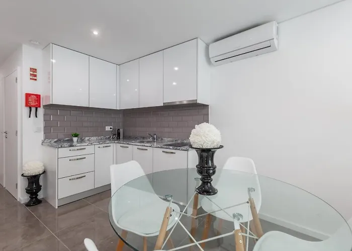 Nell&and&jess Espinho (Aveiro)