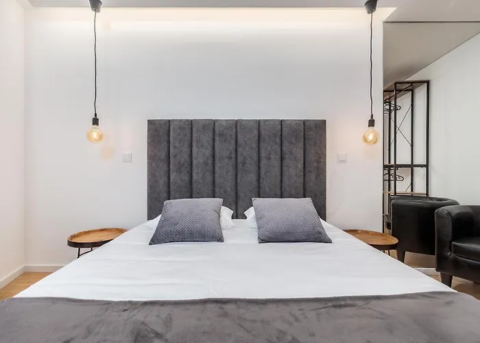 Nell&and&jess Pensión Espinho (Aveiro)