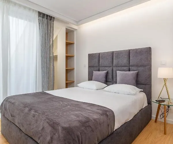 Nell&and&jess Pensionat